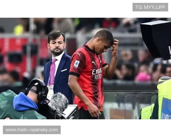 AC米兰客场攻防平衡,场均失球0.73球显稳固 AC米兰客场攻防平衡,场均失球0.73球显稳固